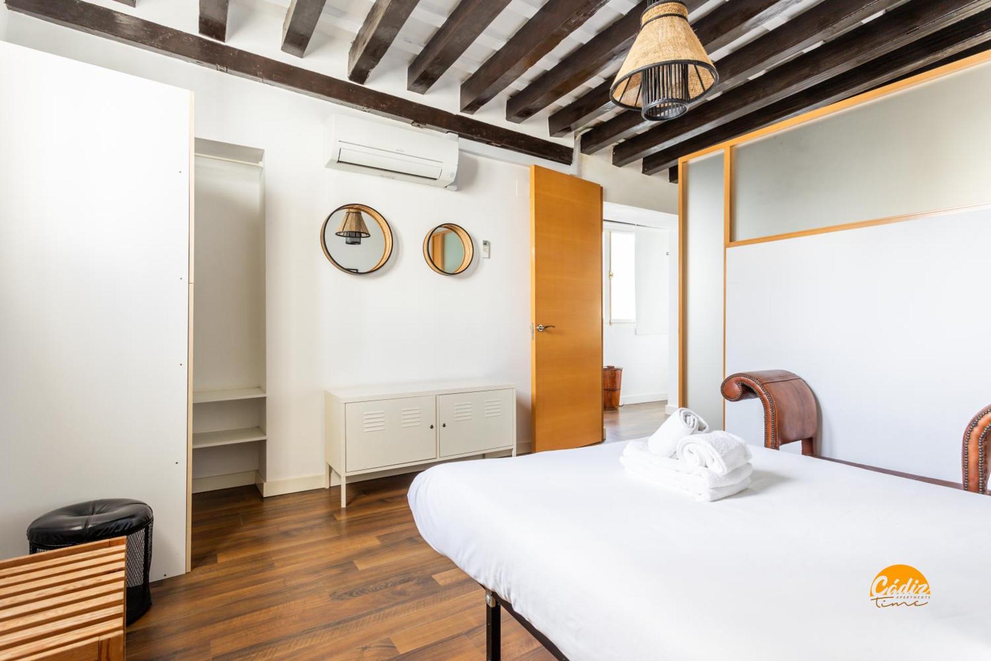 Diana De Columela By Cadiz Time Apartment Exterior photo